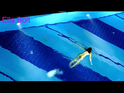 ❤️ No puedo dejar de mirar, joven rubia pillada nadando desnuda en la piscina del complejo ELLA BOLT ❌ Video de sexo en es.xxxpornimages.ru ❌️❤️❤️❤️❤️❤️❤️❤️